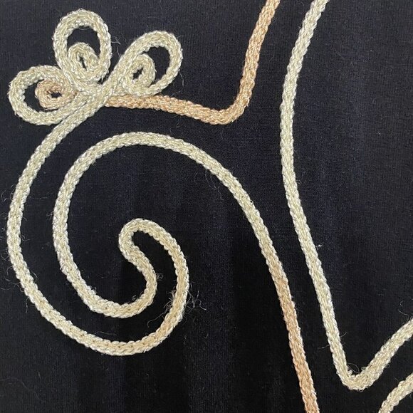 St Tropez West Appliqued Short Sleeve Top Black Round Neck Size 1X - Picture 5 of 5